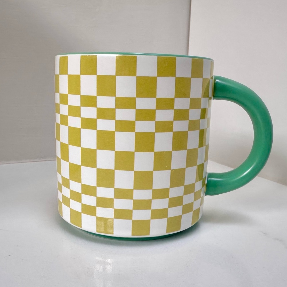 Indigo Checkered Retro Funky 70’s Style Ceramic Mug Set - Picture 7 of 16